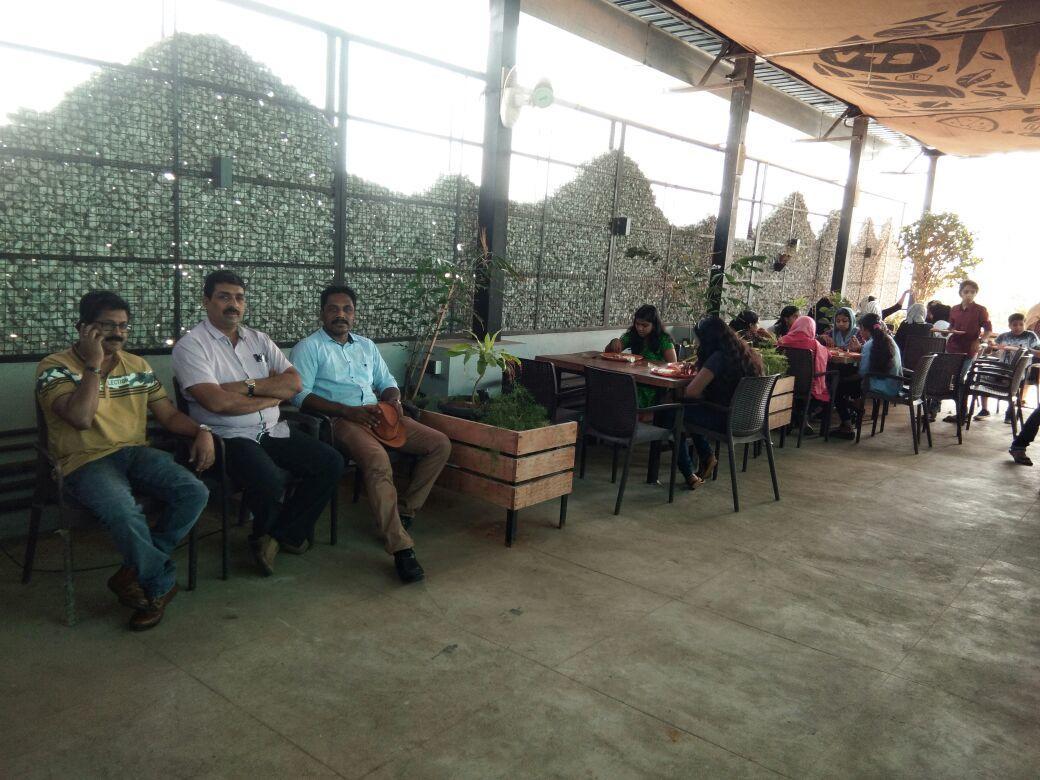 Hotel Swathi Hospet Bagian luar foto